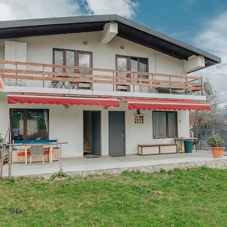 Ski House Bluebird Gudauri Dış mekan fotoğraf